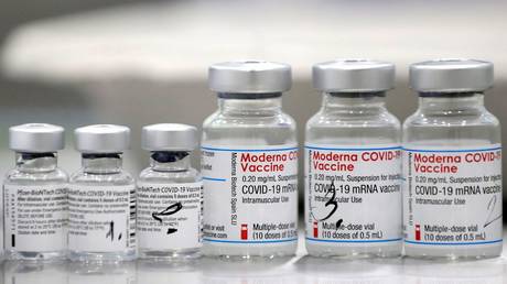 Исландия прекращает использование вакцины Moderna от COVID для всех возрастов из-за воспаления сердца