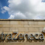 Исследование показало, что инъекция антител AstraZeneca Covid эффективна для снижения риска тяжелого заболевания или смерти от вируса - RT World News
