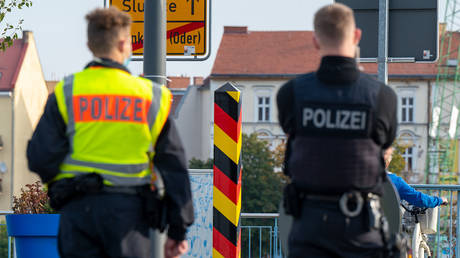 Немецкая полиция разогнала радикальные патрули, нацеленные на нелегальных мигрантов на польской границе