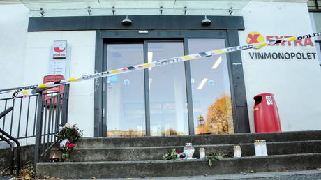 Новообращенный мусульманин, обвиненный в убийстве 5 человек в Норвегии, передан службам здравоохранения для оценки, сообщил прокурор