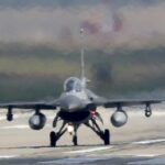 Покупка Турцией американских F-16 и комплектов для модернизации в качестве компенсации за исключение из программы F-35 продвигается вперед - министр обороны - RT World News
