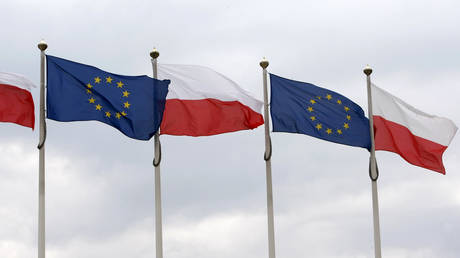 Премьер-министр Польши обрушился на Брюссель, утверждая, что это нарушает права государств-членов