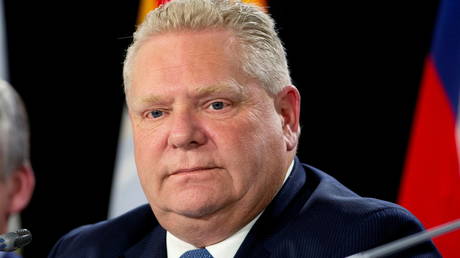 Премьер Онтарио не будет извиняться после того, как сказал иммигрантам «пойти куда-нибудь», если они хотят «сидеть сложа руки и ничего не делать»