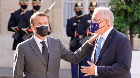 Президент Франции сказал австралийскому лидеру, что Канберра должна наладить отношения после того, как сделка AUKUS подорвала доверие