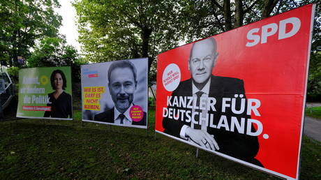 Зеленые выступают за «углубленные» переговоры с СДПГ и СвДП, но пока не отвергают блок Меркель