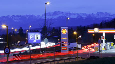 Большинство швейцарцев отказываются платить больше за топливо и отопление для достижения целей в области изменения климата