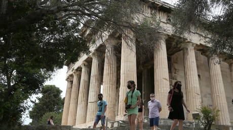 Франция обращается к Древней Греции за войной на пробуждении