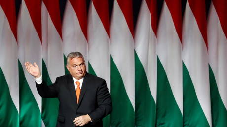 Орбан предсказывает, что это будет « удар или смерть » для антиваксов