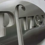 Pfizer расширяет доступ к своим таблеткам от Covid - RT World News