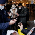В Австрии назначены суровые наказания для тех, кто сопротивляется обязательной вакцинации - отчеты - RT World News