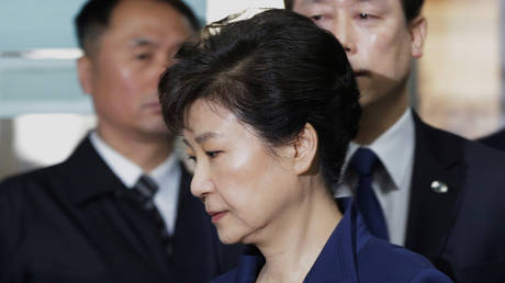 Четвертый президент Южной Кореи, заключенный в тюрьму за коррупцию, получил помилование
