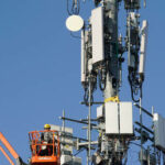 FAA опасается, что 5G может повлиять на `` широкий спектр '' авиационных систем - RT World News