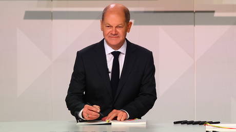 Экс-министр финансов Олаф Шольц избран следующим канцлером Германии