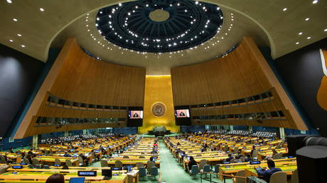ООН отклоняет посланников от двух государственных игроков