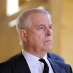 Подробности тайной сделки Эпштейна с обвинителем принца Эндрю станут достоянием общественности - RT World News