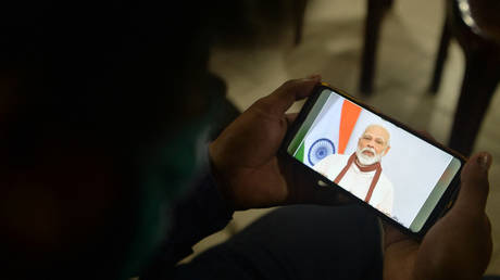 Взломанный аккаунт премьер-министра Индии Моди в Twitter продвигает мошенничество с биткойнами