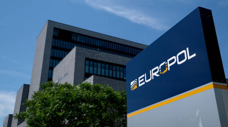 Европол оспорил сбор данных
