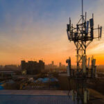 FAA определило десятки аэропортов, затронутых развертыванием 5G — RT World News