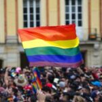 Геи-католики выходят, требуют, чтобы Церковь их приняла — RT World News