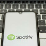 Генеральный директор Spotify представляет новый подход платформы к контенту, связанному с Covid-19 — RT World News