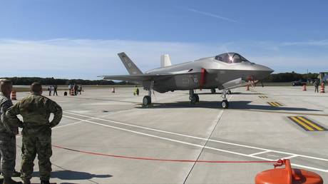 Модернизация американского самолета F-35 «незрела и несовершенна»