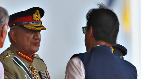 Командующий пакистанской армией стремится к более тесным связям с США