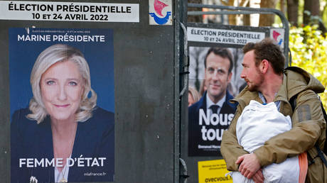 Макрон и Ле Пен побеждают в первом туре выборов во Франции