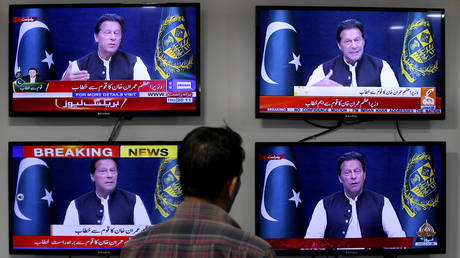Премьер-министр Пакистана призвал к досрочным выборам
