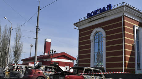 Растет число погибших на вокзале в Краматорске