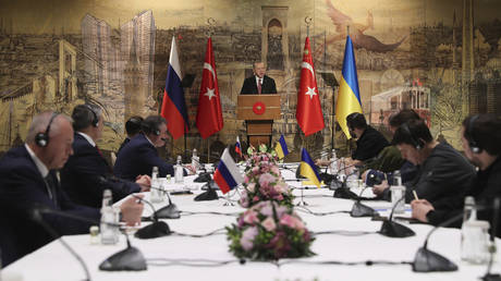 Россия комментирует статус мирного соглашения по Украине
