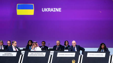 Выгнать Россию из ФИФА, требует официальный представитель Украины