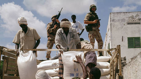 Байден отправляет войска США обратно в Сомали