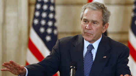 ФБР раскрывает «заговор ИГИЛ» с целью убийства Джорджа Буша