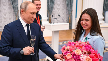 Россия ответила на заявления США о том, что Путин может помешать делу Валиевой о допинге