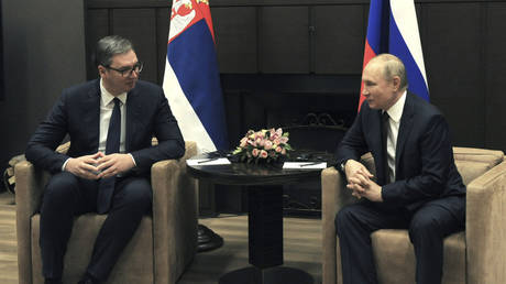 Сербия будет «бороться» с санкционным давлением