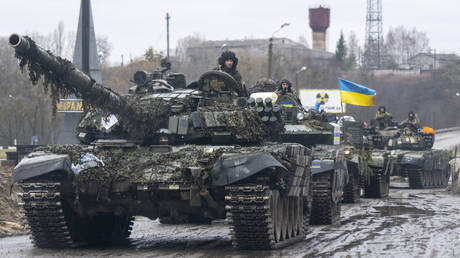 Великобритания ищет советское оружие для поддержки Украины