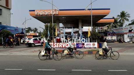 Импорт российской нефти в Индию резко вырос