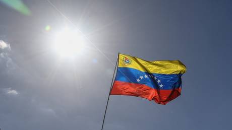 Официальные лица США делают остановку «социального обеспечения» в Венесуэле