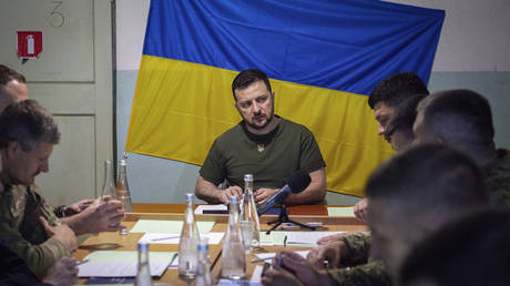 Украина уже «де-факто в НАТО»