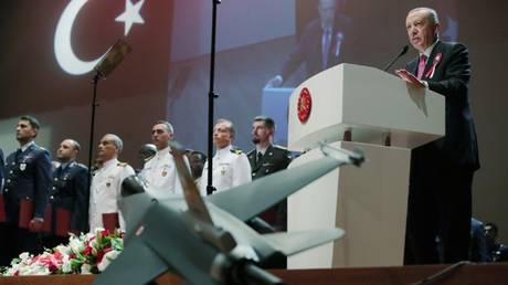 Эрдоган: Турция будет иметь лучшую в мире армию