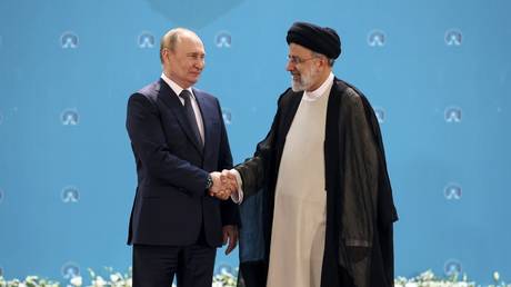 Макрон призывает Иран сделать «четкий выбор»