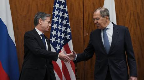 Россия заявляет, что запрос США на звонок будет выполнен, «когда позволит время»