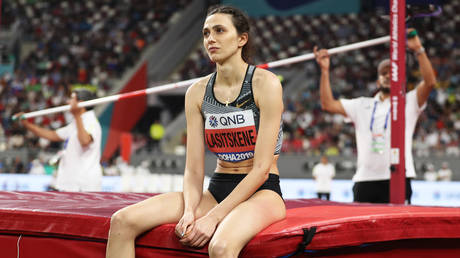 Российская королева прыжков в высоту допросила «лицемерного» олимпийского босса