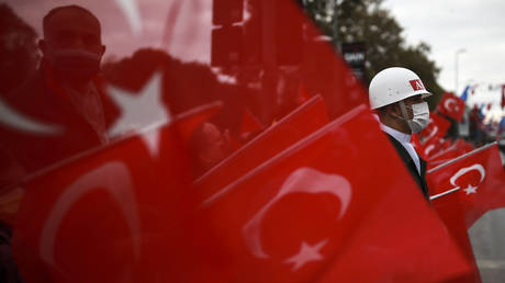 Турция заблокировала два крупных западных новостных сайта