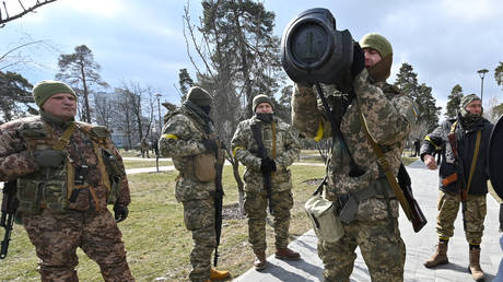 Западное оружие, поставляемое в Украину, предлагают в даркнете