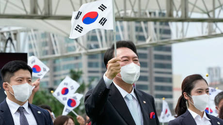 Южная Корея предлагает Северу сделку по денуклеаризации
