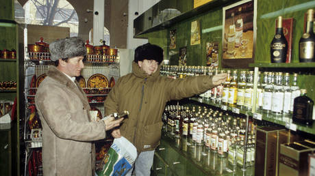 Легендарные советские магазины возвращаются в Россию