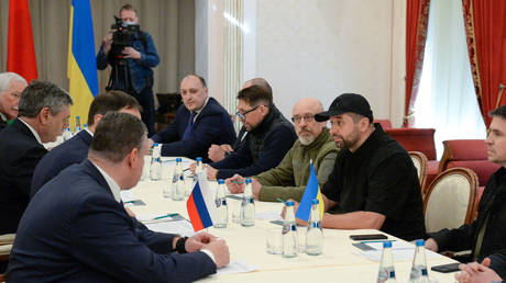Советник Зеленского объяснил, почему Украина не будет вести переговоры с Россией