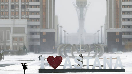 Казахстан снова переименует свою столицу