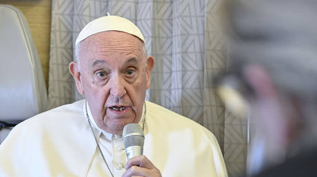 Папа Римский прокомментировал «моральность» вооружения Украины
